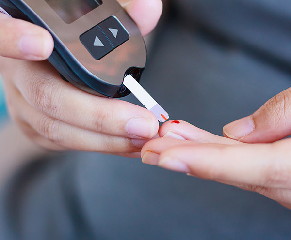 Auto-analisi del sangue in farmacia